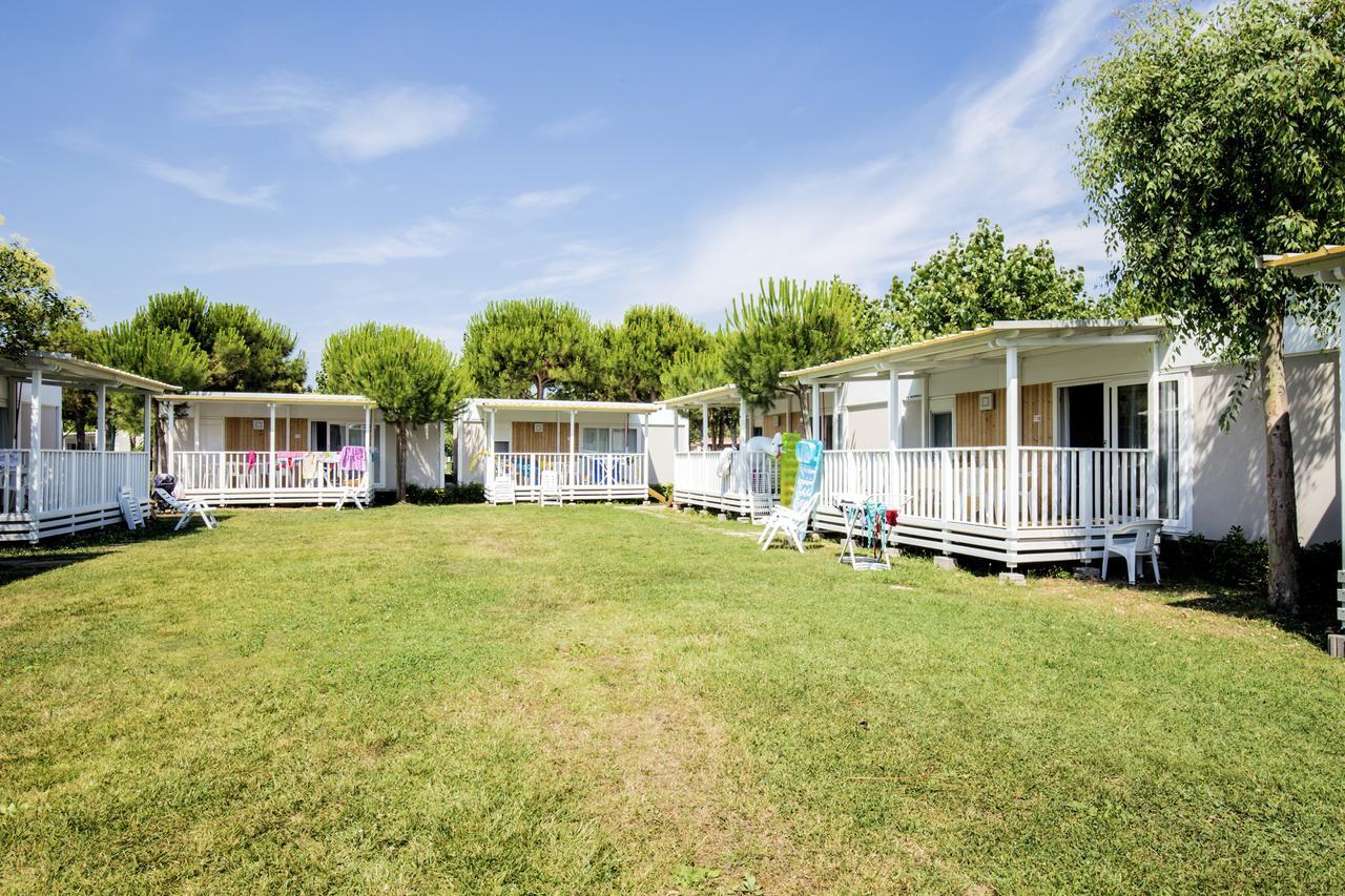 Riva Nuova Camping Village Martinsicuro Exterior photo