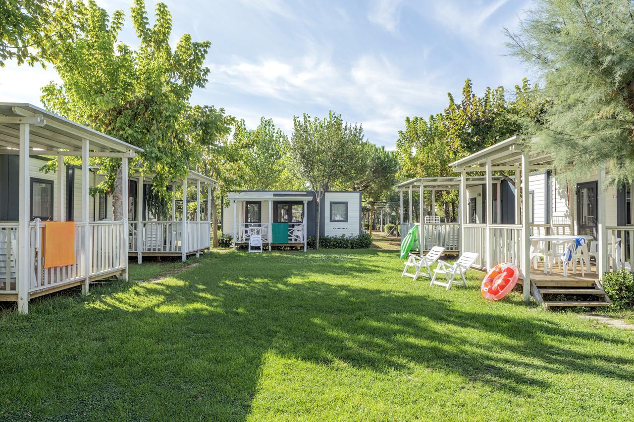 Riva Nuova Camping Village Martinsicuro Exterior photo