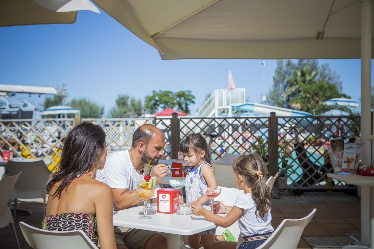 Riva Nuova Camping Village Martinsicuro Exterior photo